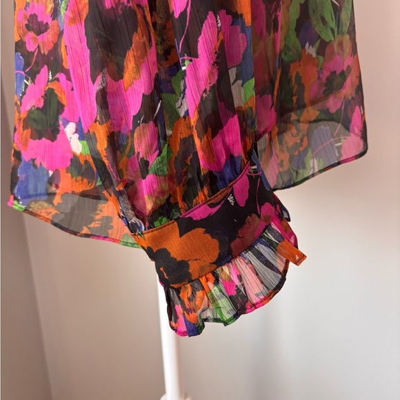 Misa Floral Ruffle Blouse - Multicolor - Picture 2 of 8